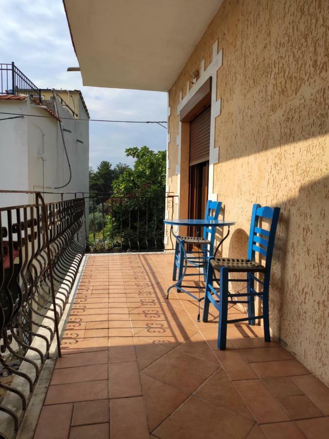 Elpida Apartment Liménas Eksteriør bilde